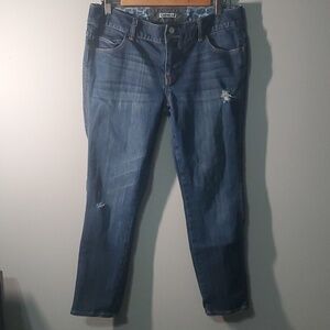 Express Jeans Women's Size 4 Blue Modern Boyfriend Low-rise Low Rise Ripped See*